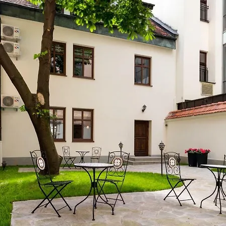 Apartment Florianska *